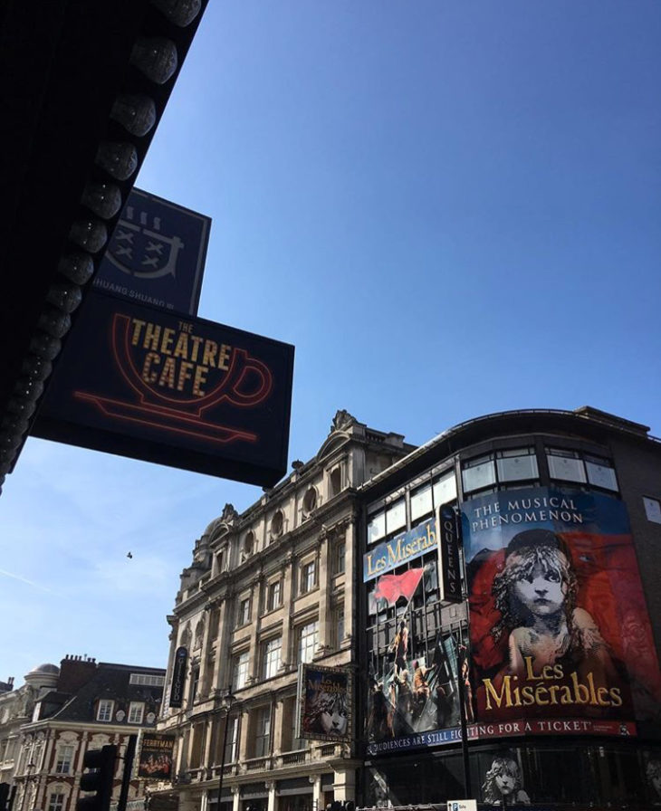 the theatre cafe location